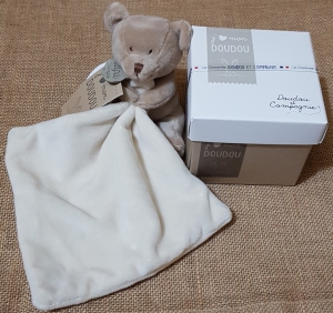 Peluche ours marron avec doudou DC302 Doudou et compagnie