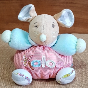 Peluche souris Bliss rouge et bleu Kaloo Kaloo