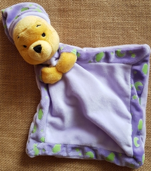 Doudou Winnie violet phosphorescent Disney Baby, Nicotoy, Simba Toys (Dickie)