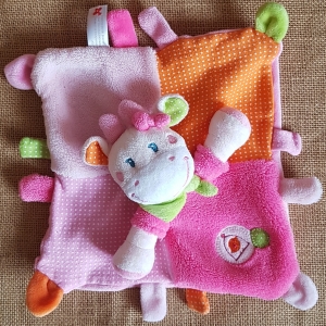 Doudou vache rose et orange oiseau Nicotoy