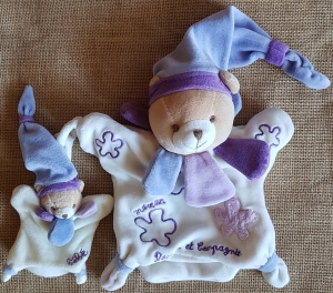Doudou ours violet et blanc marionnette collector maman et bébé DC1635 Doudou et compagnie