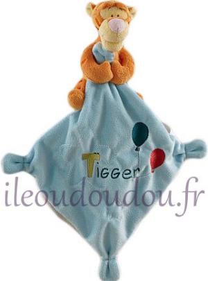Doudou Tigrou tenant un mouchoir Tigger et ballons Disney Baby, Nicotoy, Simba Toys (Dickie)