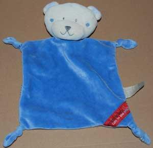 Doudou plat ours bleu et crème TAO (Tape à l'oeil)