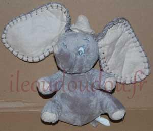 Peluche Dumbo gris et beige Disney Baby, Nicotoy, Simba Toys (Dickie)