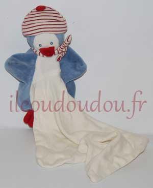 Doudou cajou pingouin bleu, blanc et rouge Sucre d'Orge