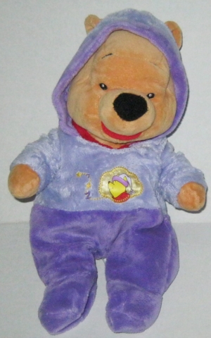 Peluche Winnie en pyjama violet Disney Baby, Nicotoy
