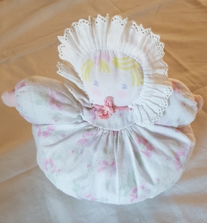 Poupée chiffon tissu à fleurs et dentelle Corolle, Vintage