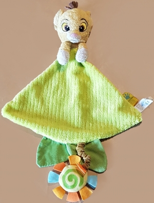Doudou Simba Roi lion plat vert et jaune Disney Baby, Simba Toys (Dickie), Nicotoy