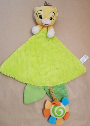 Doudou Simba Roi lion plat vert et jaune Disney Baby, Simba Toys (Dickie), Nicotoy