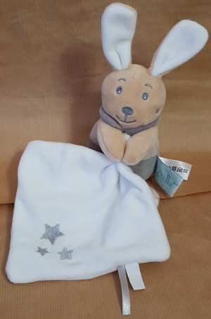 Lapin gris Perlim peluche tenant un mouchoir BN094 Baby Nat