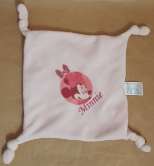 Doudou Minnie plat carré rose noeuds Disney Baby, Carrefour