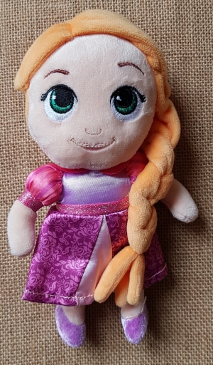 Raiponce doudou poupée Princesse Disney Disney Baby, Nicotoy, Simba Toys (Dickie)