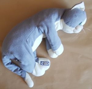Peluche chat gris bleu