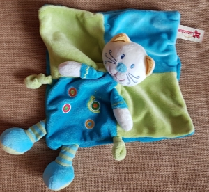Doudou chat carré vert et bleu Nicotoy, Kiabi - Kitchoun