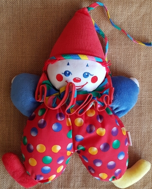 Clown rouge et bleu à pois multicolores chapeau pointu Corolle, Vintage