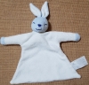 Doudou lapin blanc et bleu tissu éponge Kimbaloo - La Halle